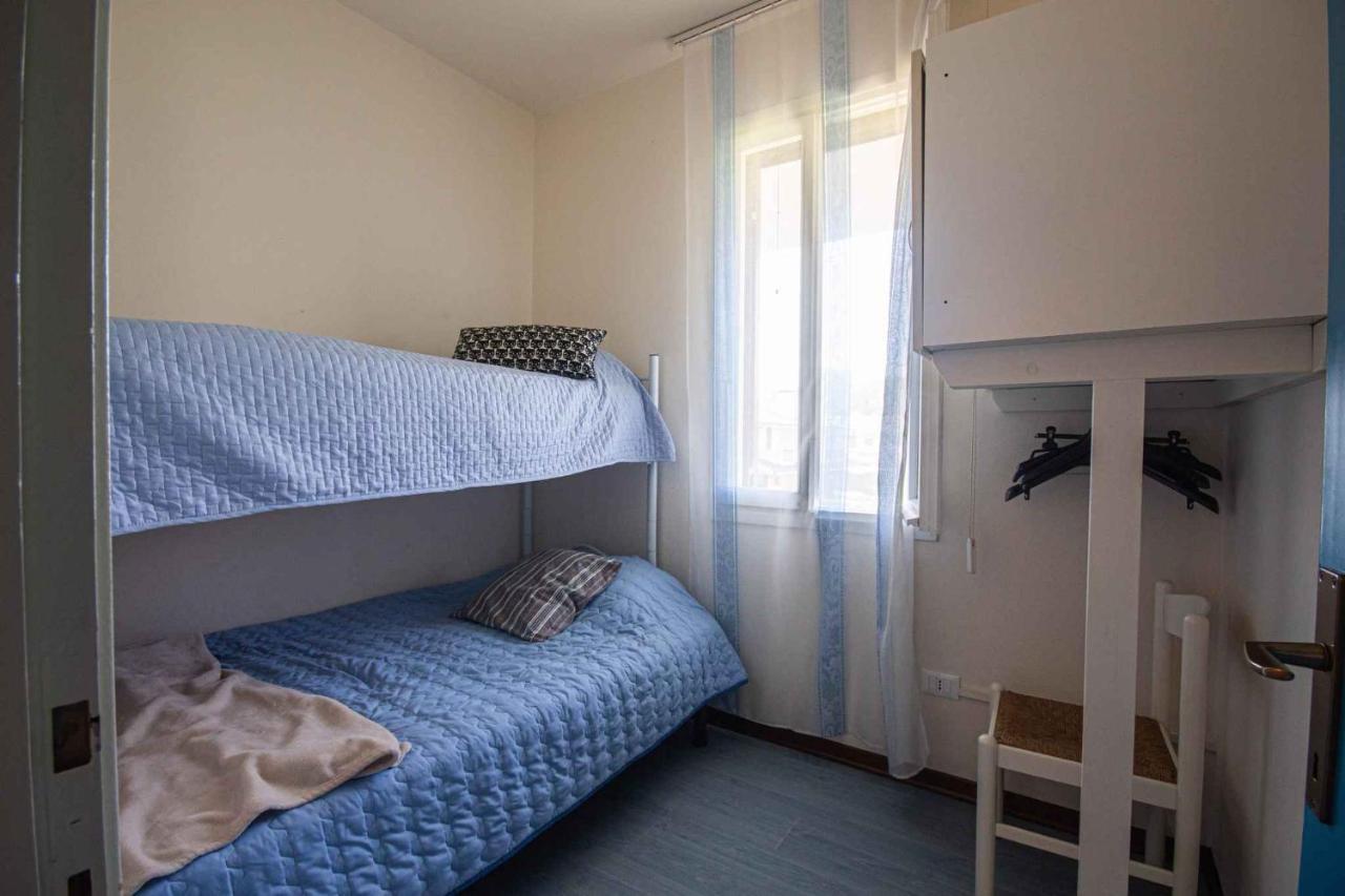 Holiday Home Porto Santa Margherita 40296 Bagian luar foto